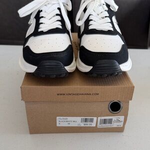 Vintage Havana Monochrome Sneakers